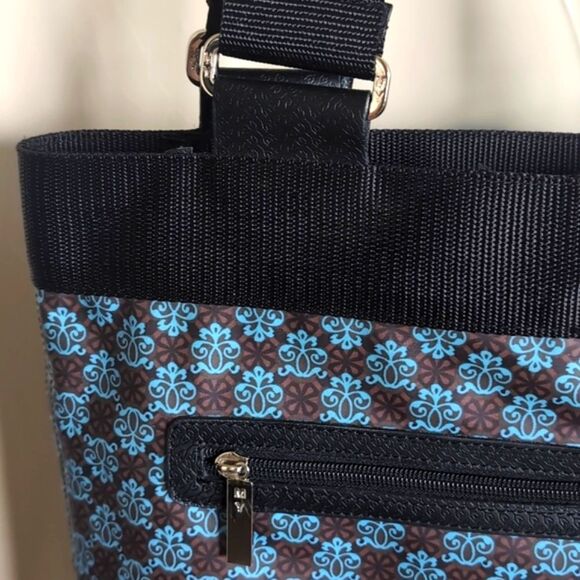 My Oil Cloth Michelle And Yvette Weatherproof /Beach/Picnic Tall Tote Bag - Picture 16 of 17